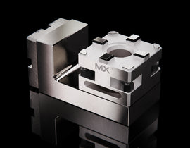 MaxxMacro (D/C) 54 Manual Chuck 90 Degree Adapter